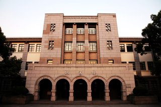 对照阅读两者都保留在站内即可形成完整