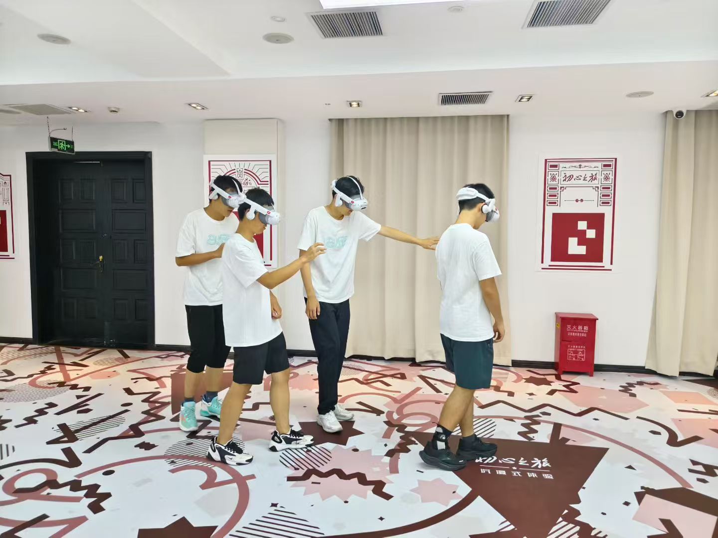 筑牢历史认知根基